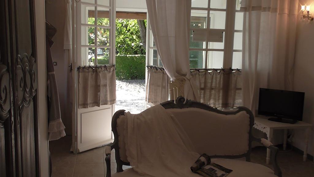Vimoutiers Cottage "Le Bleu D'Orage" Domaine De 7Ha Au Calme חדר תמונה